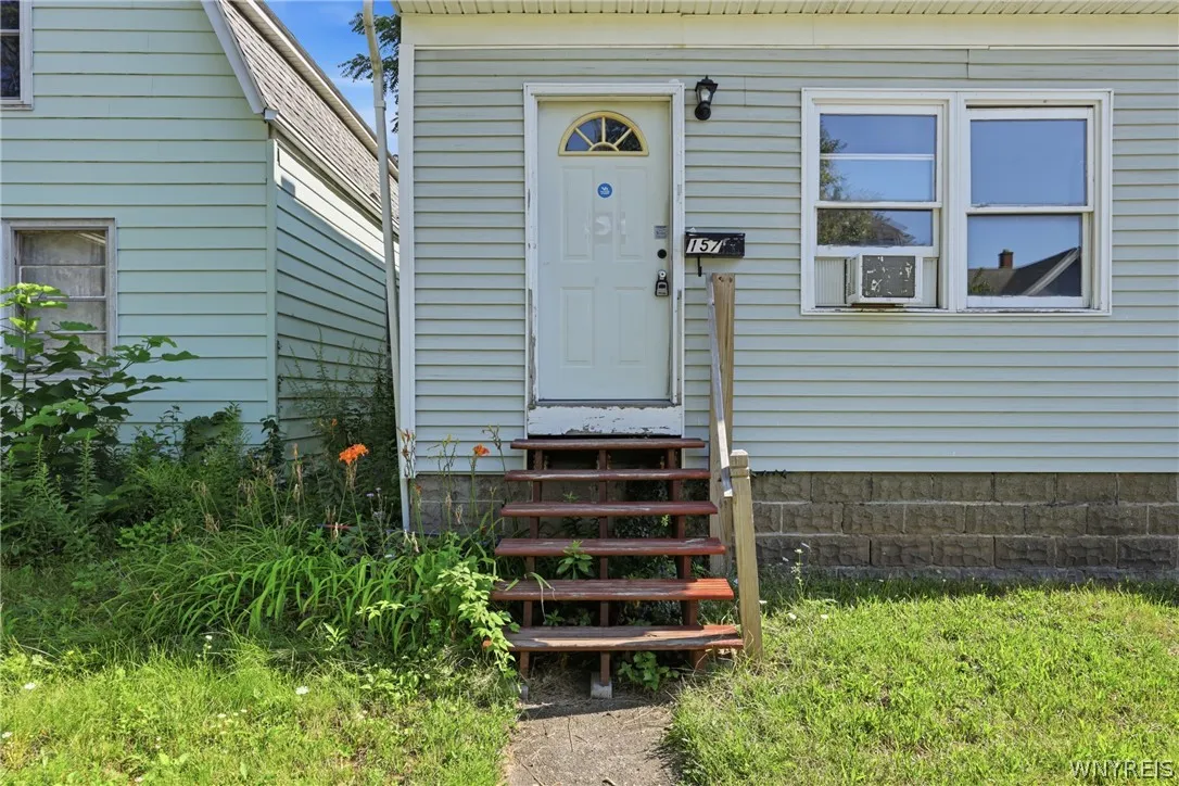 157 Merrimac Street, Buffalo, New York 14214, Buffalo, New York 14214, 5 Bedroom Bedrooms, 7 Room Rooms,2 BathroomBathrooms,Residential,For Sale,157 Merrimac Street, Buffalo, New York 14214,0,B1712099
