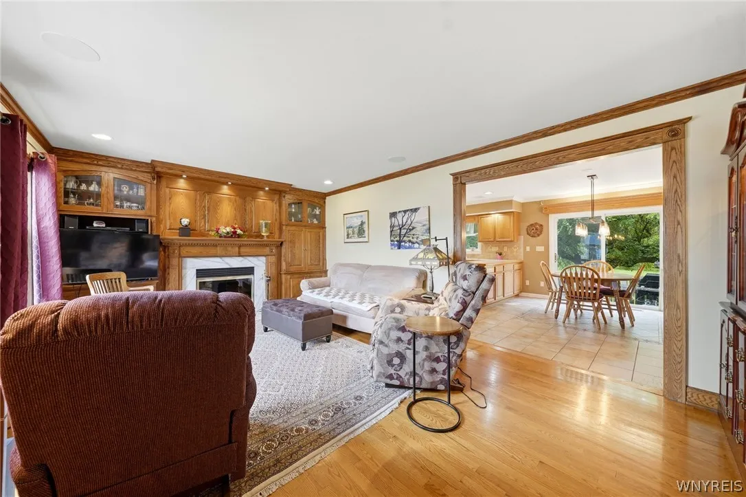 9515 High St, Clarence, New York 14032, Clarence, New York 14032, 4 Bedroom Bedrooms, 8 Room Rooms,2 BathroomBathrooms,Residential,For Sale,9515 High St, Clarence, New York 14032,0,B1712347