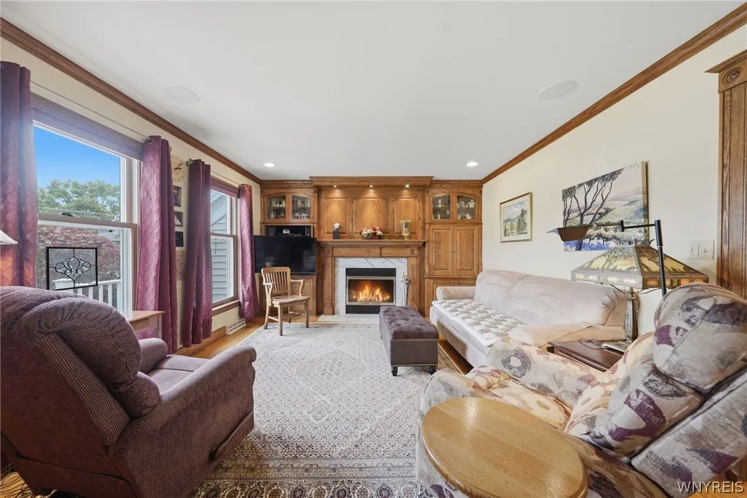 9515 High St, Clarence, New York 14032, Clarence, New York 14032, 4 Bedroom Bedrooms, 8 Room Rooms,2 BathroomBathrooms,Residential,For Sale,9515 High St, Clarence, New York 14032,0,B1712347