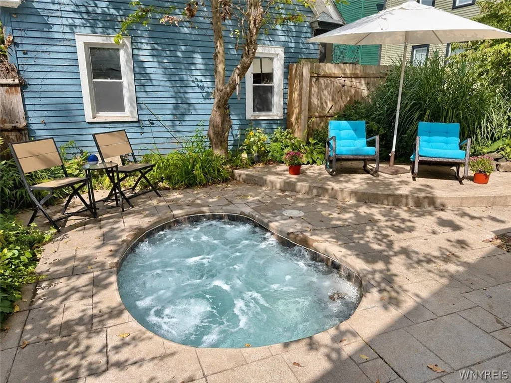 375 Summer Street, Buffalo, New York 14213, Buffalo, New York 14213, 3 Bedroom Bedrooms, 7 Room Rooms,1 BathroomBathrooms,Residential,For Sale,375 Summer Street, Buffalo, New York 14213,0,B1712646