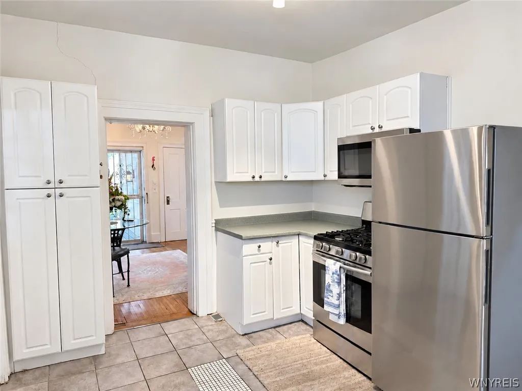 375 Summer Street, Buffalo, New York 14213, Buffalo, New York 14213, 3 Bedroom Bedrooms, 7 Room Rooms,1 BathroomBathrooms,Residential,For Sale,375 Summer Street, Buffalo, New York 14213,0,B1712646