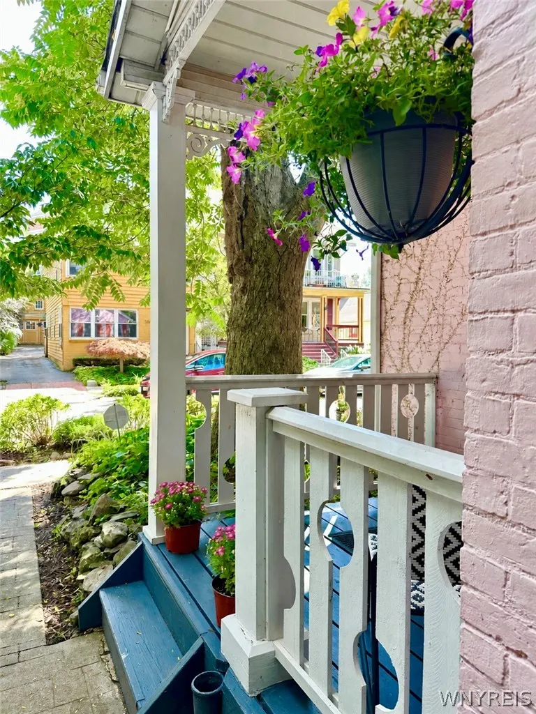 375 Summer Street, Buffalo, New York 14213, Buffalo, New York 14213, 3 Bedroom Bedrooms, 7 Room Rooms,1 BathroomBathrooms,Residential,For Sale,375 Summer Street, Buffalo, New York 14213,0,B1712646