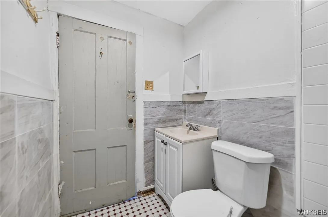 157 15th Street, Buffalo, New York 14213, Buffalo, New York 14213, 5 Bedroom Bedrooms, 6 Room Rooms,1 BathroomBathrooms,Residential,For Sale,157 15th Street, Buffalo, New York 14213,0,B1712952