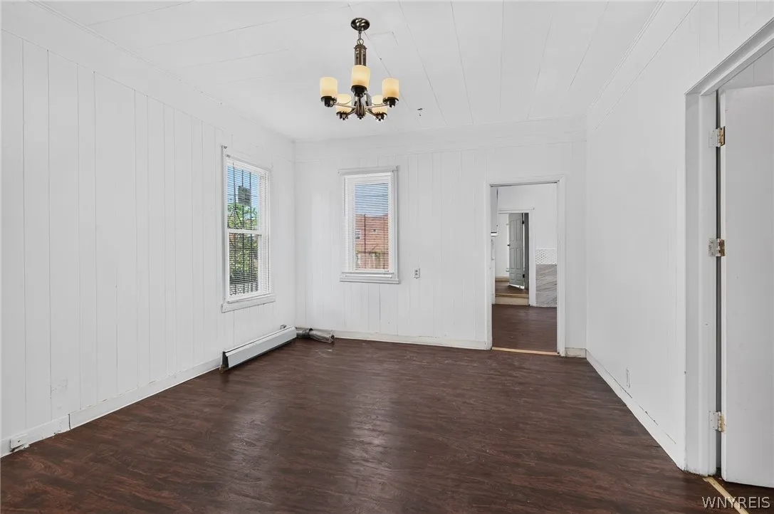 157 15th Street, Buffalo, New York 14213, Buffalo, New York 14213, 5 Bedroom Bedrooms, 6 Room Rooms,1 BathroomBathrooms,Residential,For Sale,157 15th Street, Buffalo, New York 14213,0,B1712952