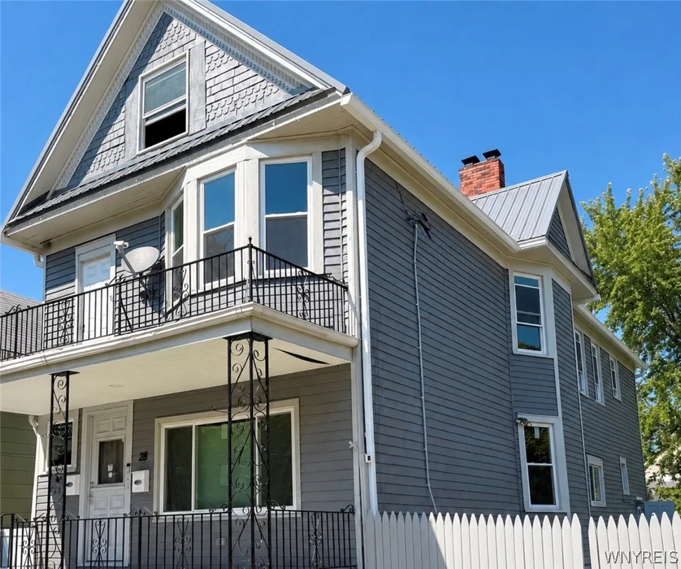 28 California Street, Buffalo, New York 14213, Buffalo, New York 14213, 6 Bedroom Bedrooms, ,2 BathroomBathrooms,Residential,For Sale,28 California Street, Buffalo, New York 14213,0,B1712929