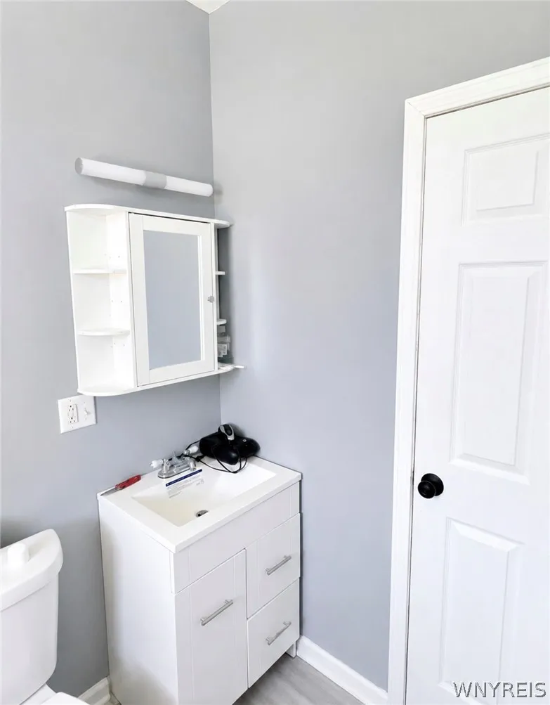 28 California Street, Buffalo, New York 14213, Buffalo, New York 14213, 6 Bedroom Bedrooms, ,2 BathroomBathrooms,Residential,For Sale,28 California Street, Buffalo, New York 14213,0,B1712929