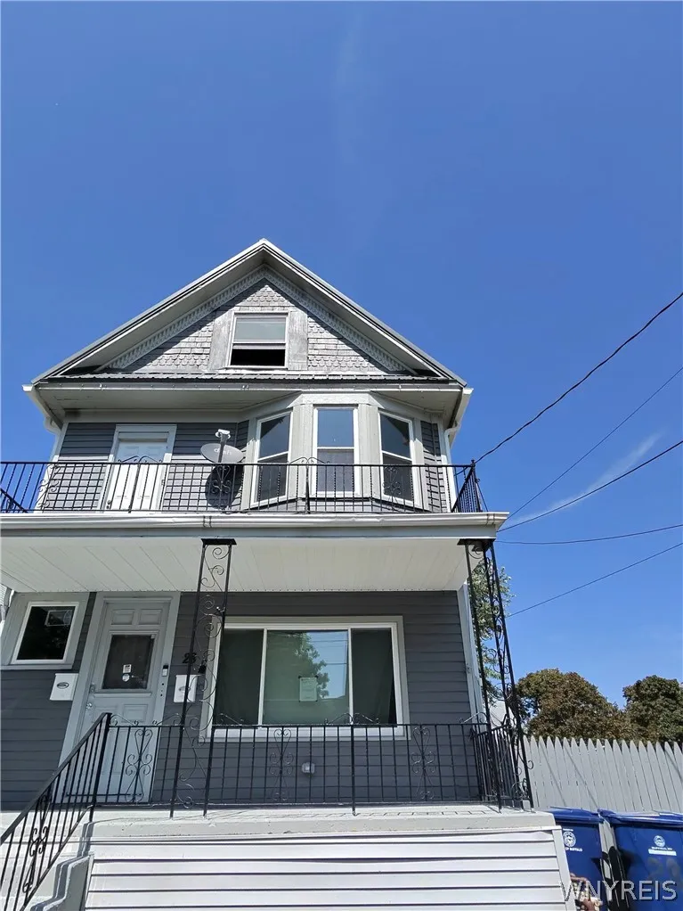 28 California Street, Buffalo, New York 14213, Buffalo, New York 14213, 6 Bedroom Bedrooms, ,2 BathroomBathrooms,Residential,For Sale,28 California Street, Buffalo, New York 14213,0,B1712929