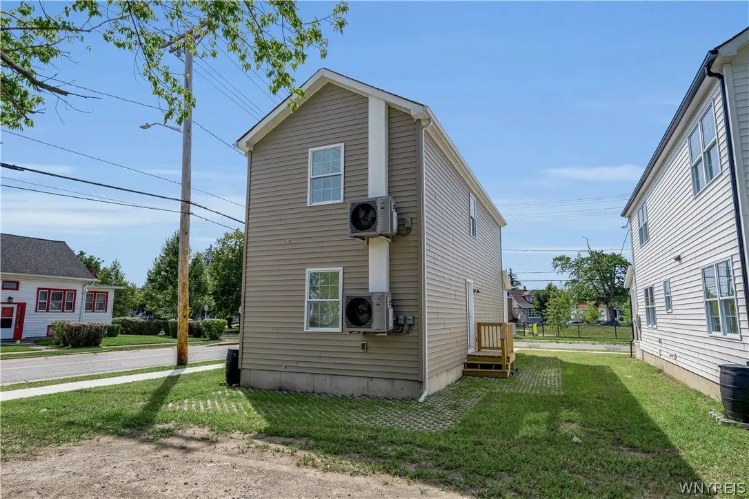 766 East Amherst Street, Buffalo, New York 14215, Buffalo, New York 14215, 3 Bedroom Bedrooms, 5 Room Rooms,1 BathroomBathrooms,Residential,For Sale,766 East Amherst Street, Buffalo, New York 14215,0,B1711269