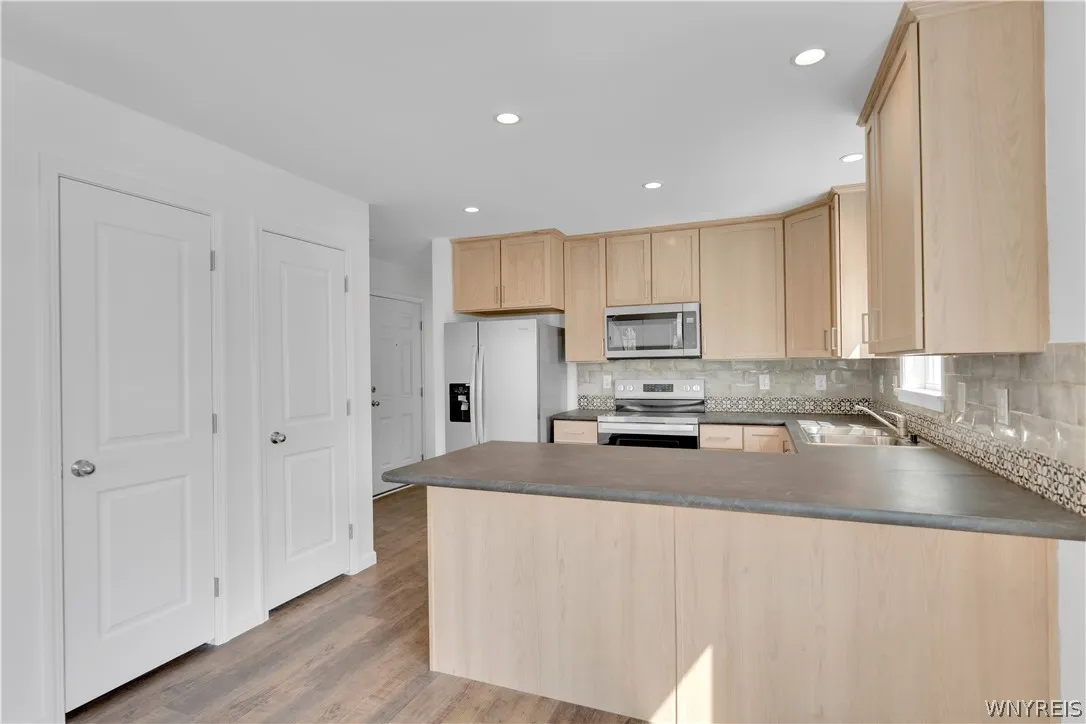 766 East Amherst Street, Buffalo, New York 14215, Buffalo, New York 14215, 3 Bedroom Bedrooms, 5 Room Rooms,1 BathroomBathrooms,Residential,For Sale,766 East Amherst Street, Buffalo, New York 14215,0,B1711269