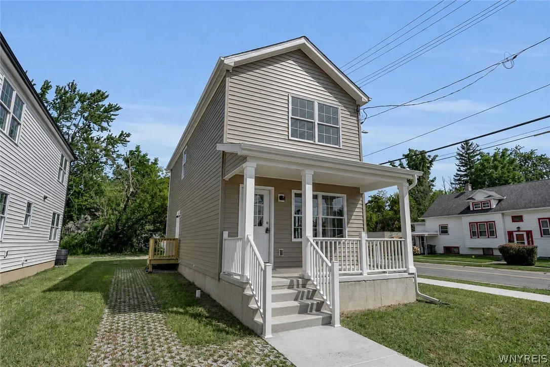 766 East Amherst Street, Buffalo, New York 14215, Buffalo, New York 14215, 3 Bedroom Bedrooms, 5 Room Rooms,1 BathroomBathrooms,Residential,For Sale,766 East Amherst Street, Buffalo, New York 14215,0,B1711269