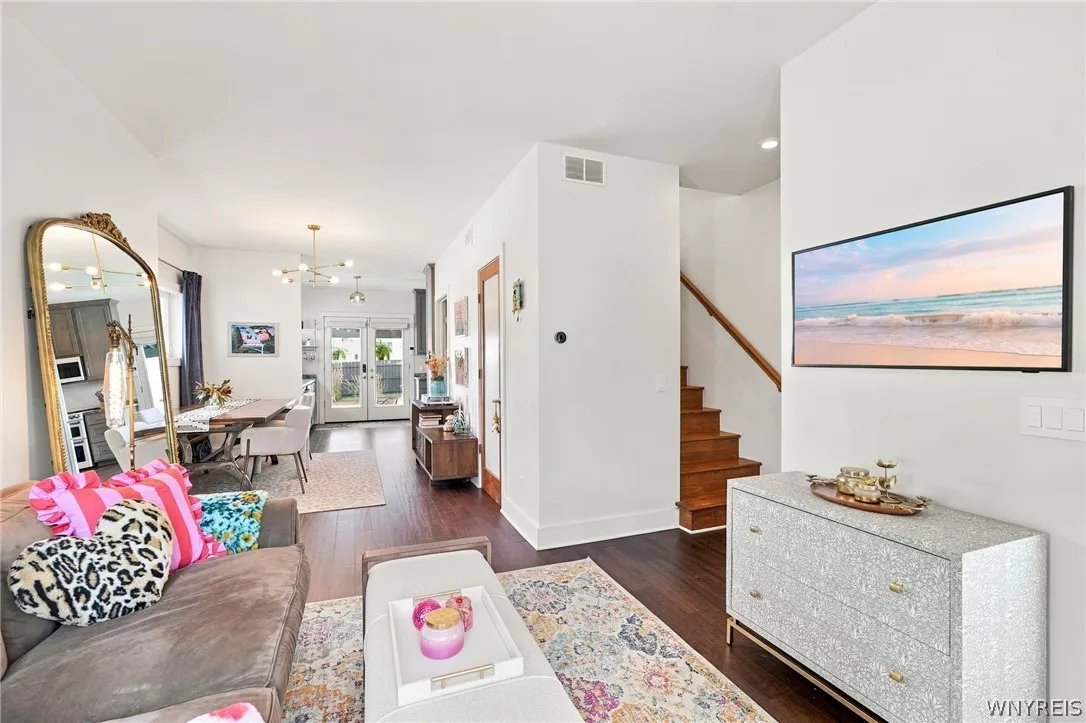 121 School Street, Buffalo, New York 14213, Buffalo, New York 14213, 2 Bedroom Bedrooms, 7 Room Rooms,2 BathroomBathrooms,Residential,For Sale,121 School Street, Buffalo, New York 14213,0,B1713280