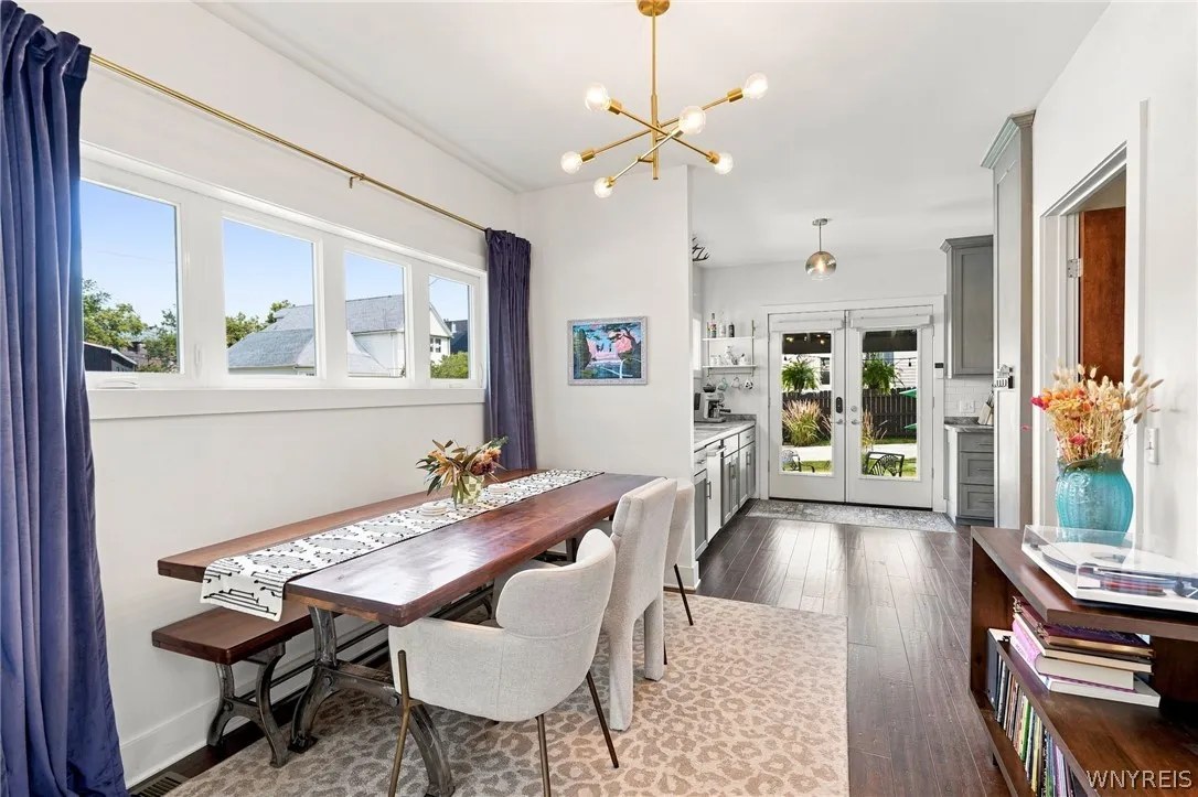 121 School Street, Buffalo, New York 14213, Buffalo, New York 14213, 2 Bedroom Bedrooms, 7 Room Rooms,2 BathroomBathrooms,Residential,For Sale,121 School Street, Buffalo, New York 14213,0,B1713280
