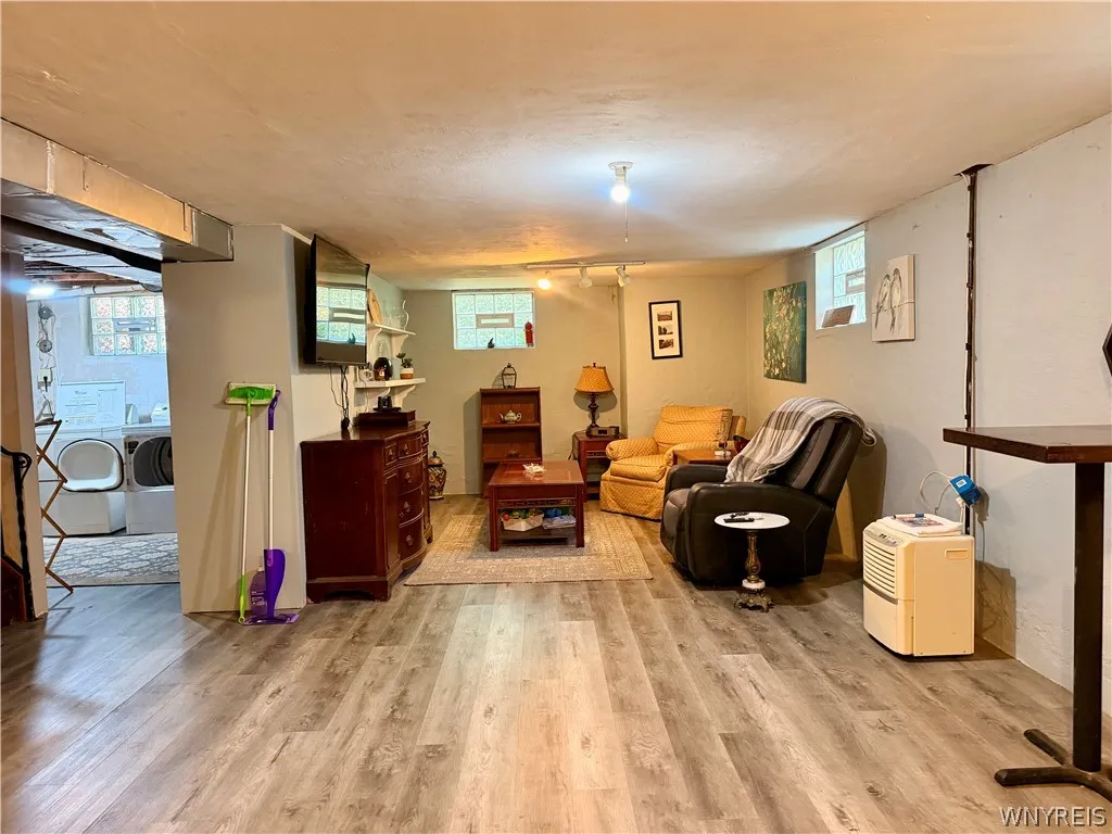 4468 Littlepine Road, Hamburg, New York 14075, Hamburg, New York 14075, 3 Bedroom Bedrooms, 7 Room Rooms,2 BathroomBathrooms,Residential,For Sale,4468 Littlepine Road, Hamburg, New York 14075,0,B1713357