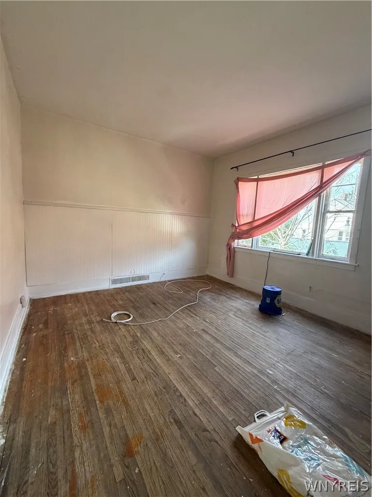 209 Grant Street, Buffalo, New York 14213, Buffalo, New York 14213, 4 Bedroom Bedrooms, ,4 BathroomBathrooms,Residential,For Sale,209 Grant Street, Buffalo, New York 14213,0,B1712534