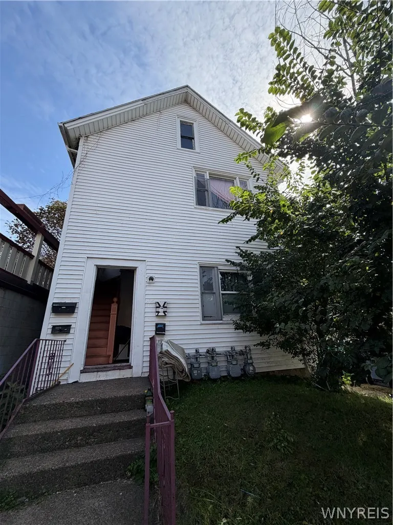 209 Grant Street, Buffalo, New York 14213, Buffalo, New York 14213, 4 Bedroom Bedrooms, ,4 BathroomBathrooms,Residential,For Sale,209 Grant Street, Buffalo, New York 14213,0,B1712534