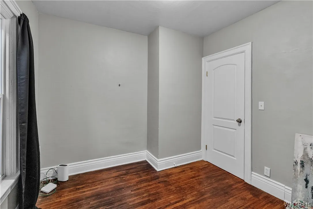 Upper Bedroom 1