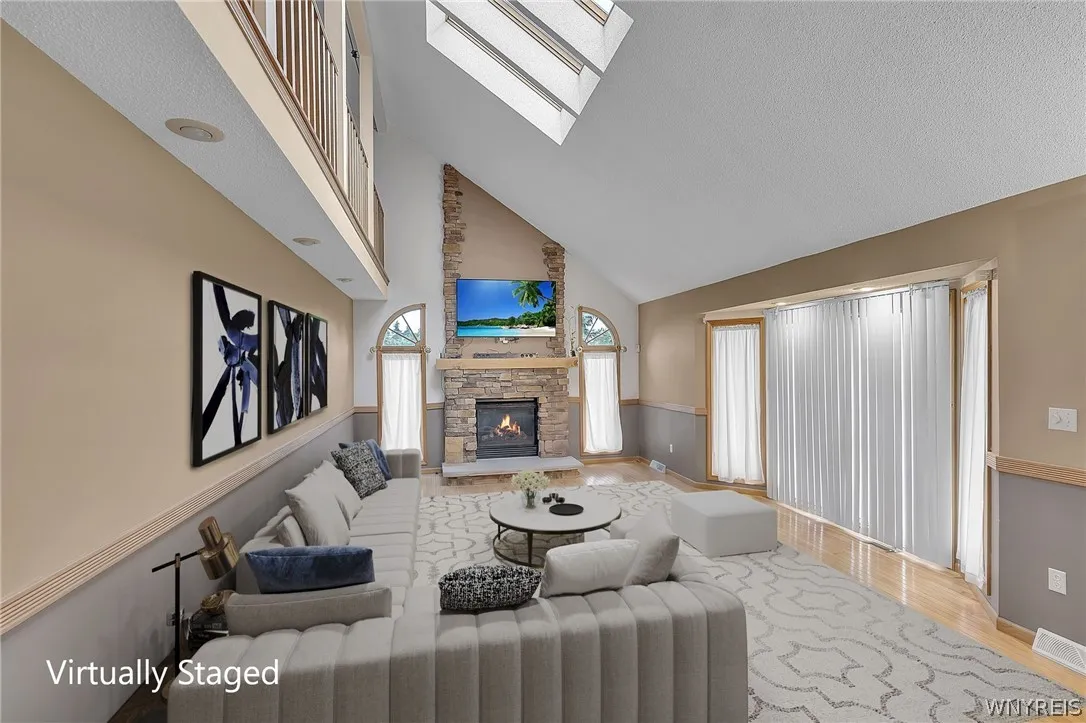 83 Meadowdale Lane, West Seneca, New York 14224, West Seneca, New York 14224, 4 Bedroom Bedrooms, 10 Room Rooms,2 BathroomBathrooms,Residential,For Sale,83 Meadowdale Lane, West Seneca, New York 14224,0,B1711093
