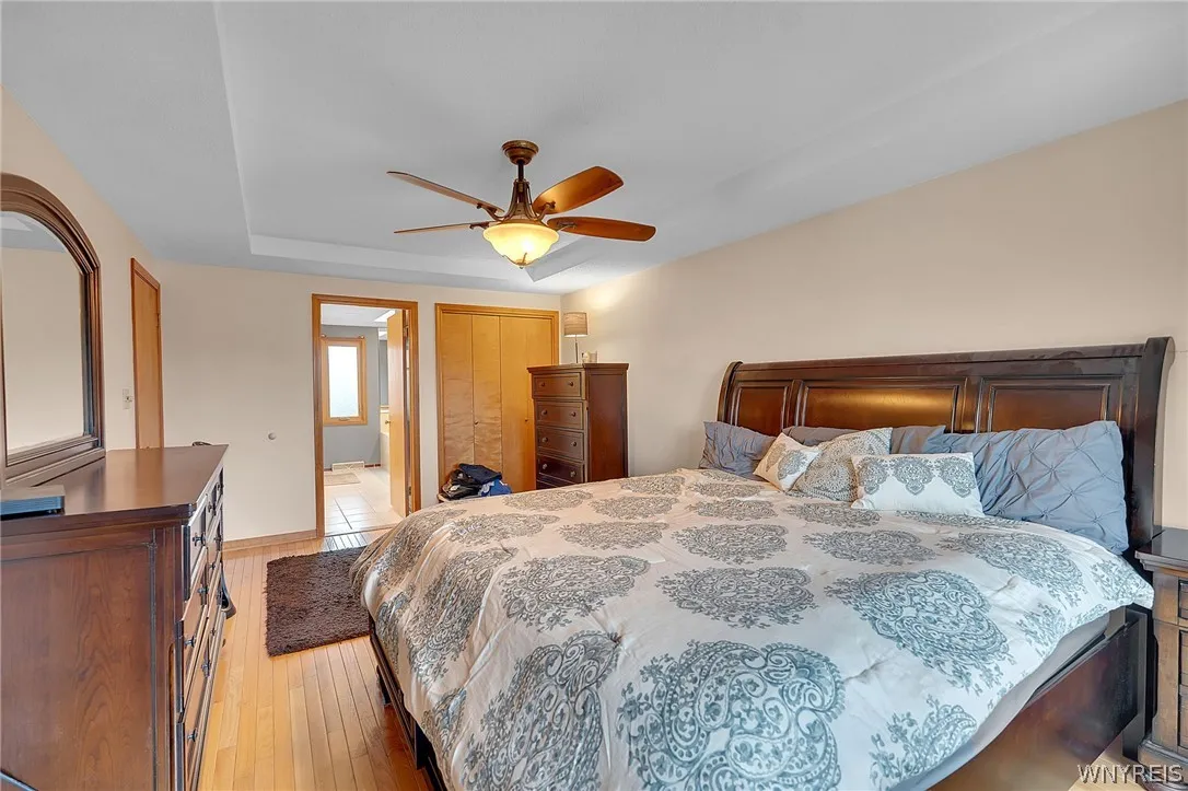 83 Meadowdale Lane, West Seneca, New York 14224, West Seneca, New York 14224, 4 Bedroom Bedrooms, 10 Room Rooms,2 BathroomBathrooms,Residential,For Sale,83 Meadowdale Lane, West Seneca, New York 14224,0,B1711093