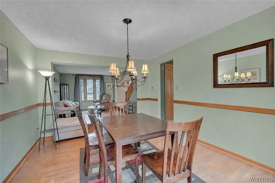 83 Meadowdale Lane, West Seneca, New York 14224, West Seneca, New York 14224, 4 Bedroom Bedrooms, 10 Room Rooms,2 BathroomBathrooms,Residential,For Sale,83 Meadowdale Lane, West Seneca, New York 14224,0,B1711093