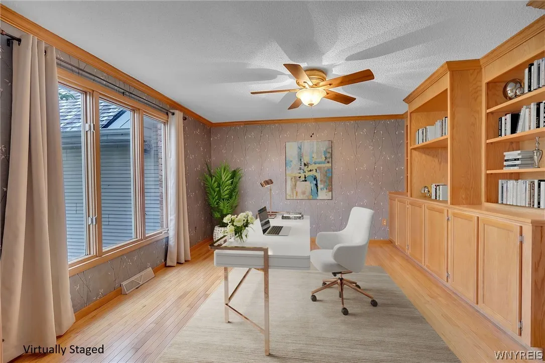 83 Meadowdale Lane, West Seneca, New York 14224, West Seneca, New York 14224, 4 Bedroom Bedrooms, 10 Room Rooms,2 BathroomBathrooms,Residential,For Sale,83 Meadowdale Lane, West Seneca, New York 14224,0,B1711093