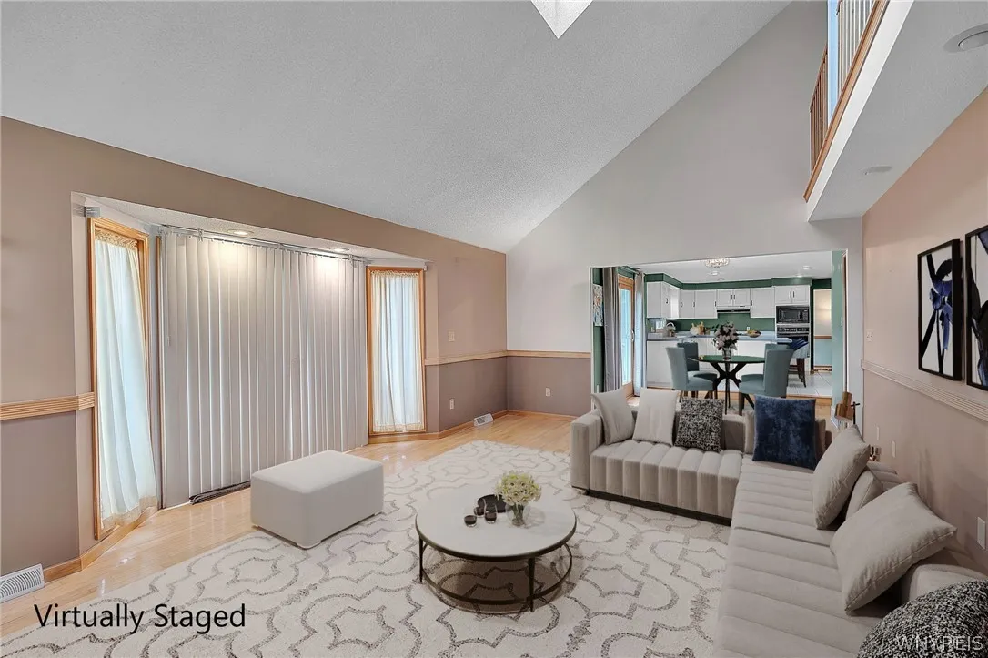 83 Meadowdale Lane, West Seneca, New York 14224, West Seneca, New York 14224, 4 Bedroom Bedrooms, 10 Room Rooms,2 BathroomBathrooms,Residential,For Sale,83 Meadowdale Lane, West Seneca, New York 14224,0,B1711093