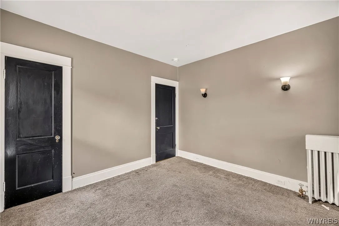 41 Crestwood Avenue Upper, Buffalo, New York 14216, Buffalo, New York 14216, 3 Bedroom Bedrooms, 7 Room Rooms,1 BathroomBathrooms,Residential Lease,For Rent,41 Crestwood Avenue Upper, Buffalo, New York 14216,0,B1714025