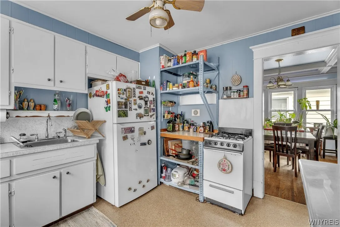139 Stratford Road, Buffalo, New York 14216, Buffalo, New York 14216, 4 Bedroom Bedrooms, ,2 BathroomBathrooms,Residential,For Sale,139 Stratford Road, Buffalo, New York 14216,0,B1714017
