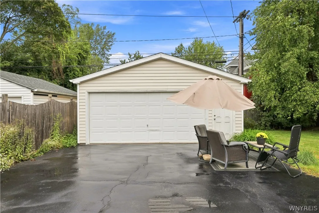 373 Woodbridge Avenue, Buffalo, New York 14214, Buffalo, New York 14214, 3 Bedroom Bedrooms, 8 Room Rooms,1 BathroomBathrooms,Residential,For Sale,373 Woodbridge Avenue, Buffalo, New York 14214,0,B1714125