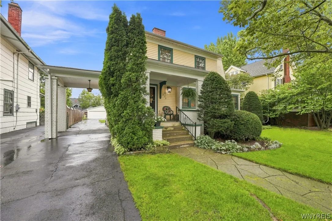 373 Woodbridge Avenue, Buffalo, New York 14214, Buffalo, New York 14214, 3 Bedroom Bedrooms, 8 Room Rooms,1 BathroomBathrooms,Residential,For Sale,373 Woodbridge Avenue, Buffalo, New York 14214,0,B1714125