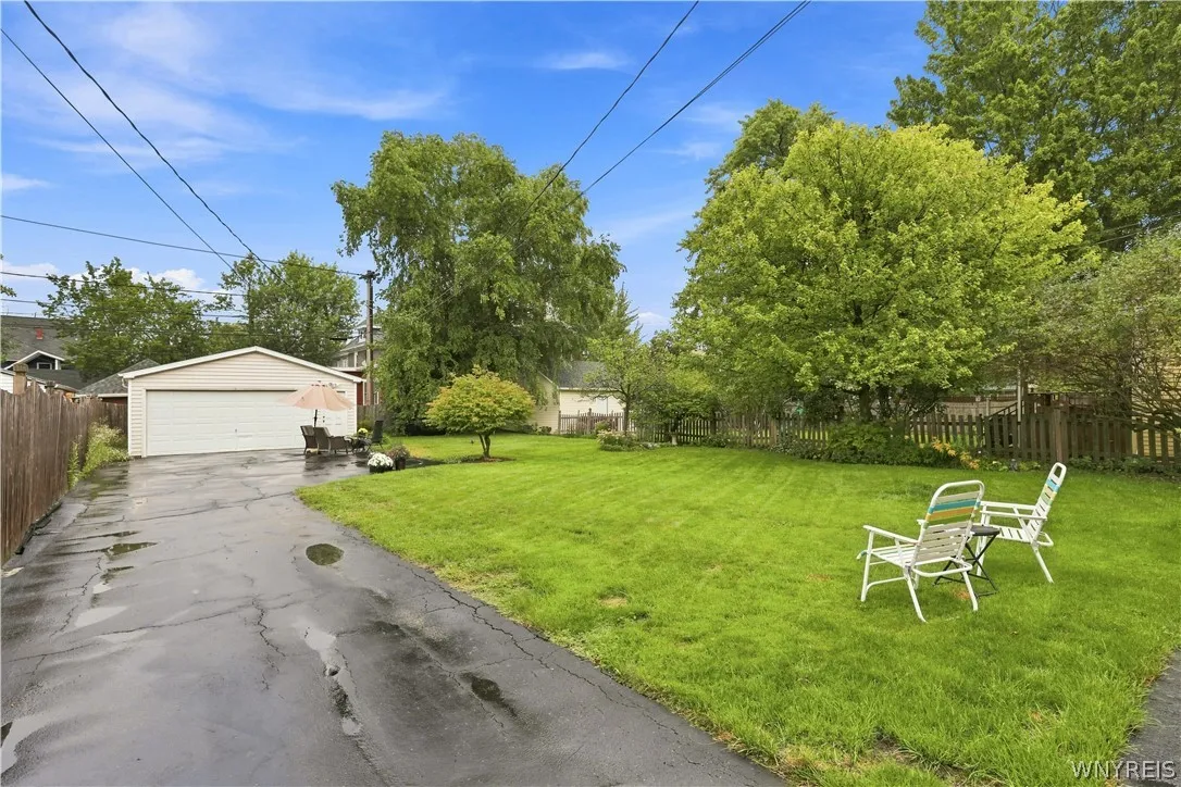 373 Woodbridge Avenue, Buffalo, New York 14214, Buffalo, New York 14214, 3 Bedroom Bedrooms, 8 Room Rooms,1 BathroomBathrooms,Residential,For Sale,373 Woodbridge Avenue, Buffalo, New York 14214,0,B1714125