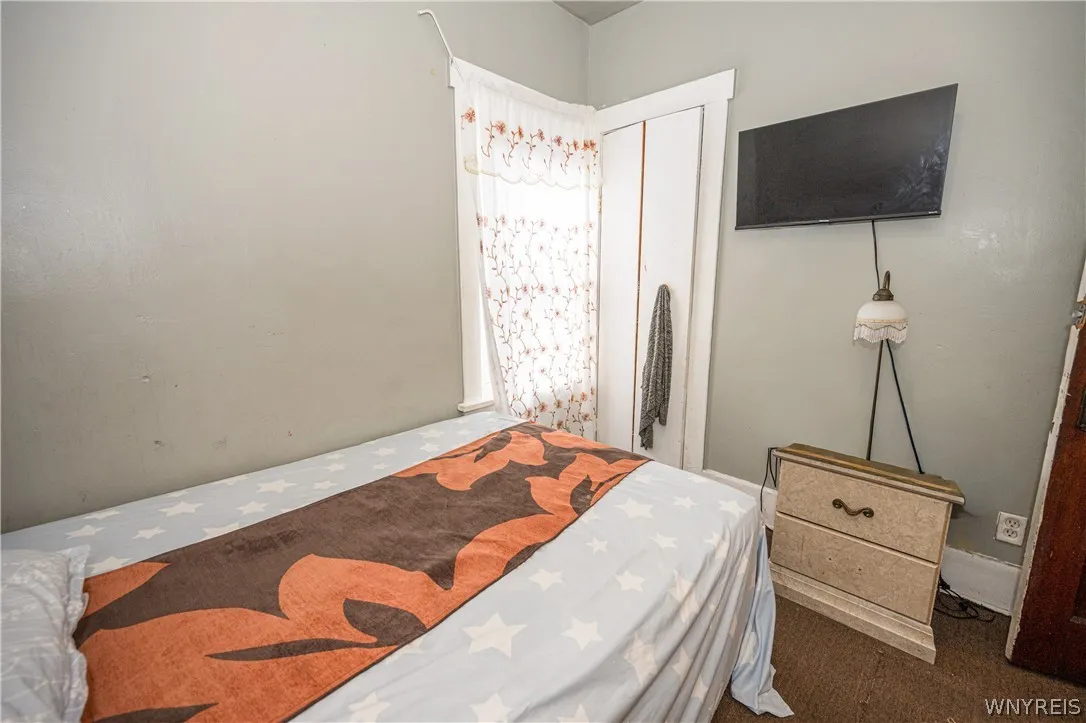 19 Tioga Street, Buffalo, New York 14216, Buffalo, New York 14216, 7 Bedroom Bedrooms, ,2 BathroomBathrooms,Residential,For Sale,19 Tioga Street, Buffalo, New York 14216,0,B1694378