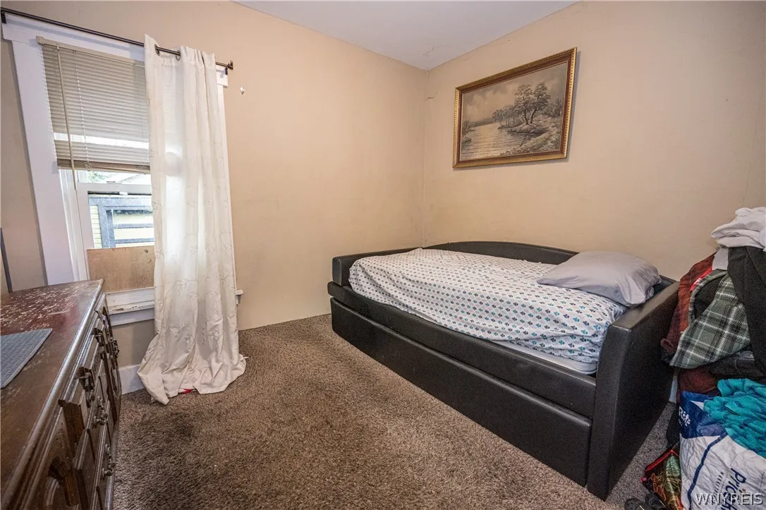 19 Tioga Street, Buffalo, New York 14216, Buffalo, New York 14216, 7 Bedroom Bedrooms, ,2 BathroomBathrooms,Residential,For Sale,19 Tioga Street, Buffalo, New York 14216,0,B1694378
