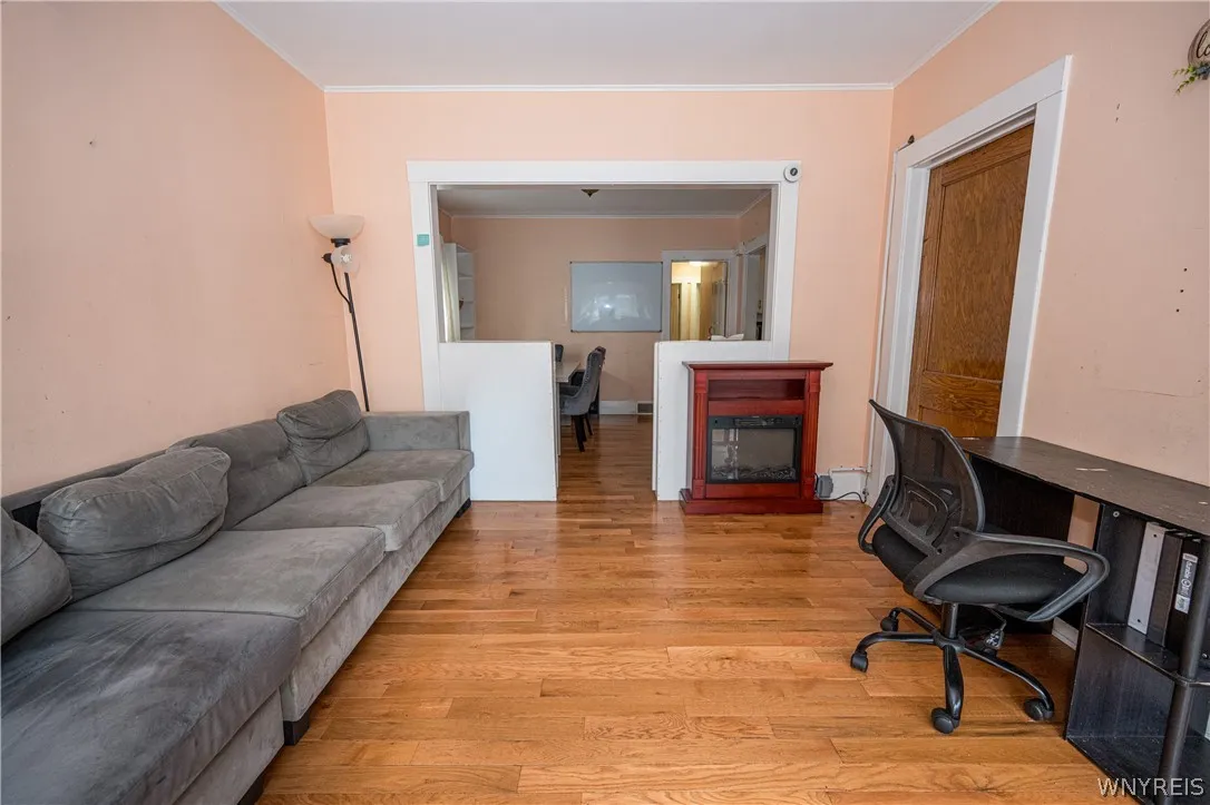 19 Tioga Street, Buffalo, New York 14216, Buffalo, New York 14216, 7 Bedroom Bedrooms, ,2 BathroomBathrooms,Residential,For Sale,19 Tioga Street, Buffalo, New York 14216,0,B1694378