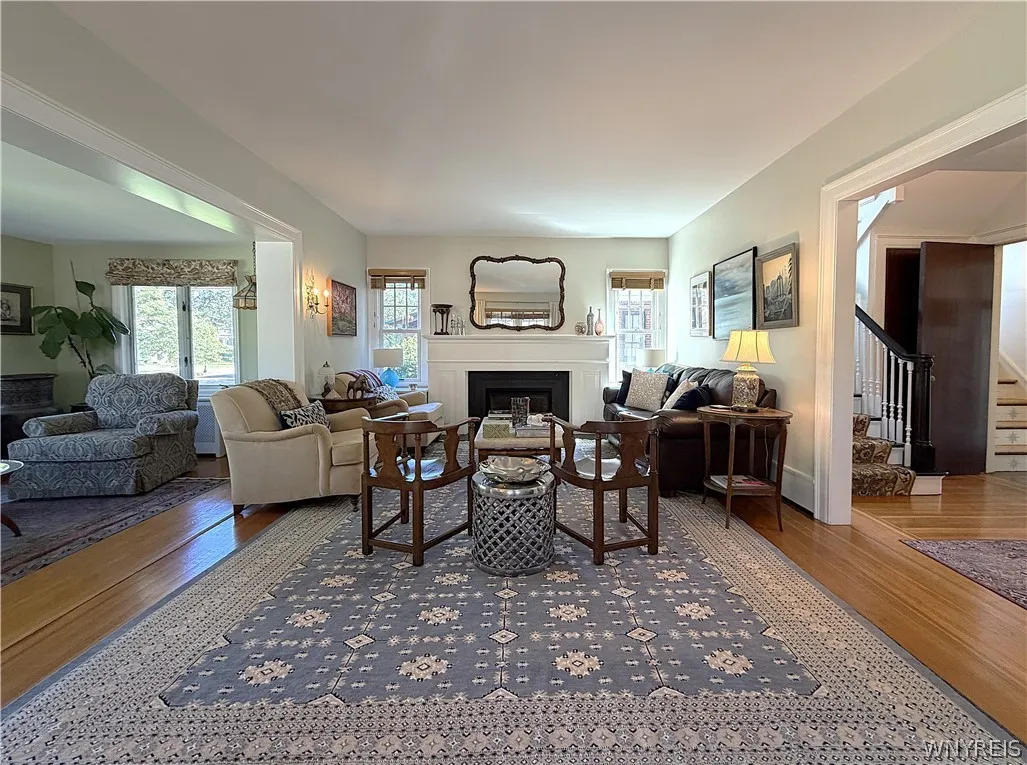 334 Woodbridge Avenue, Buffalo, New York 14214, Buffalo, New York 14214, 4 Bedroom Bedrooms, 10 Room Rooms,2 BathroomBathrooms,Residential,For Sale,334 Woodbridge Avenue, Buffalo, New York 14214,0,B1714403