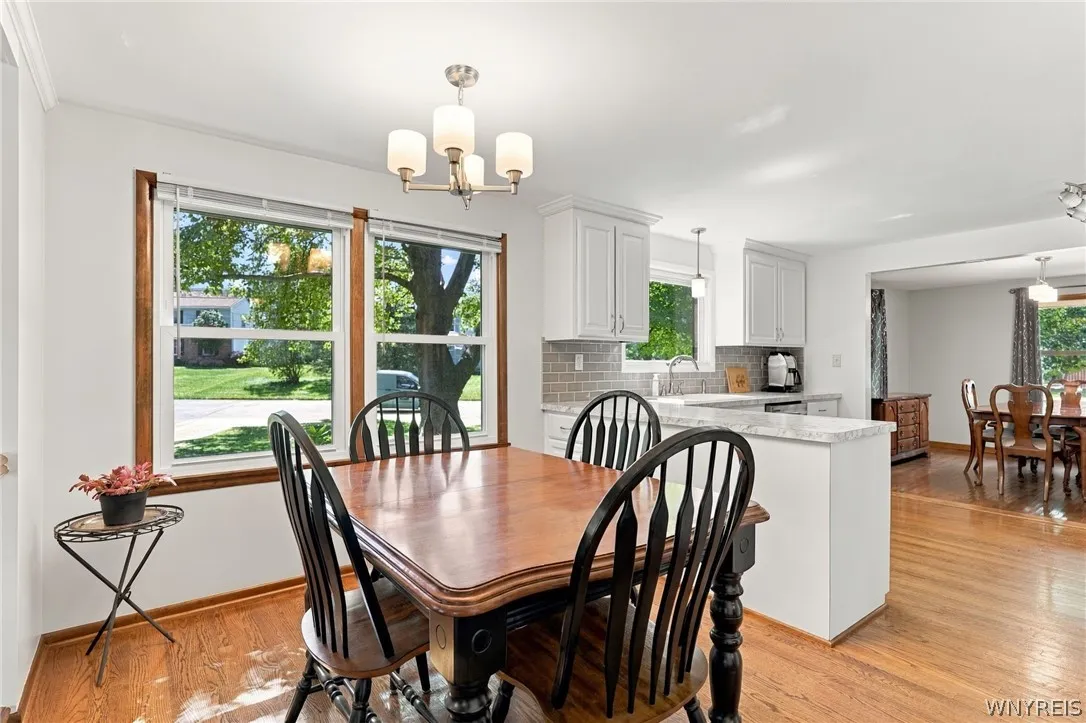 11 Old Orchard Lane, Orchard Park, New York 14127, Orchard Park, New York 14127, 4 Bedroom Bedrooms, 9 Room Rooms,2 BathroomBathrooms,Residential,For Sale,11 Old Orchard Lane, Orchard Park, New York 14127,0,B1714412