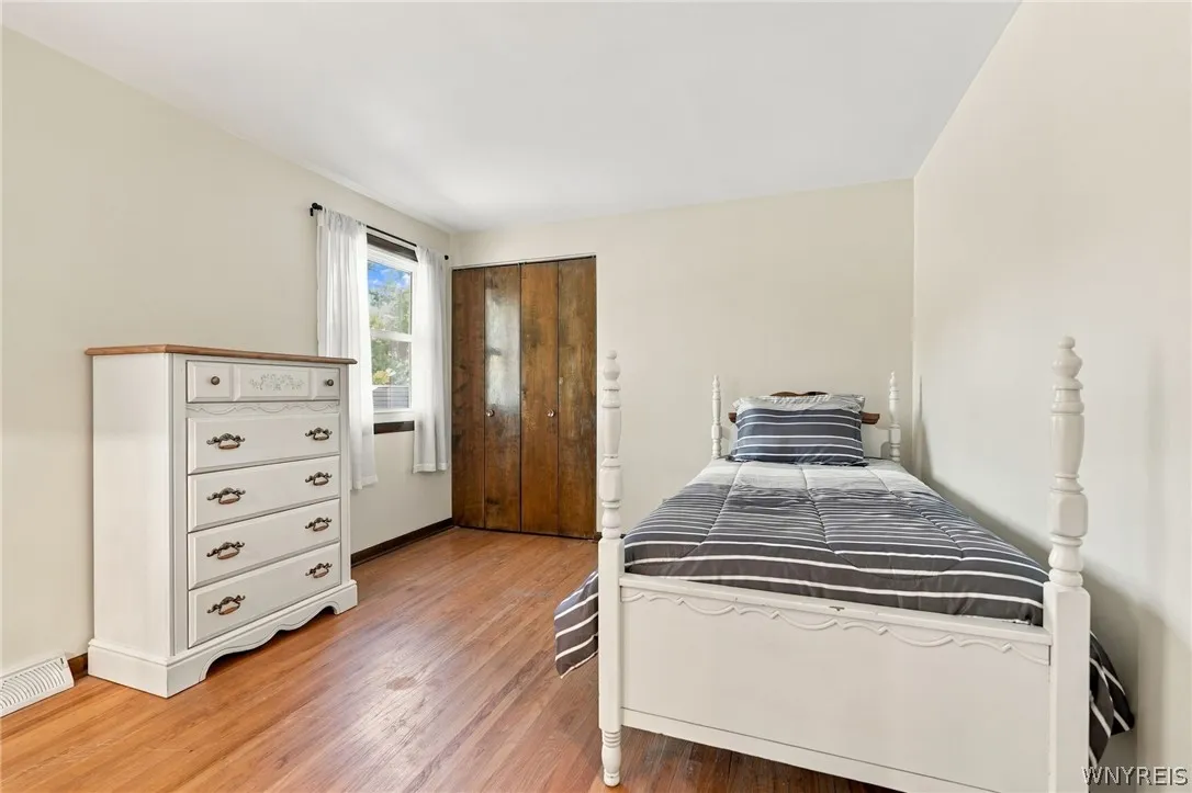 11 Old Orchard Lane, Orchard Park, New York 14127, Orchard Park, New York 14127, 4 Bedroom Bedrooms, 9 Room Rooms,2 BathroomBathrooms,Residential,For Sale,11 Old Orchard Lane, Orchard Park, New York 14127,0,B1714412
