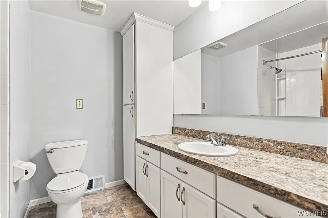 11 Old Orchard Lane, Orchard Park, New York 14127, Orchard Park, New York 14127, 4 Bedroom Bedrooms, 9 Room Rooms,2 BathroomBathrooms,Residential,For Sale,11 Old Orchard Lane, Orchard Park, New York 14127,0,B1714412