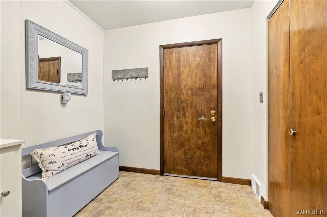 11 Old Orchard Lane, Orchard Park, New York 14127, Orchard Park, New York 14127, 4 Bedroom Bedrooms, 9 Room Rooms,2 BathroomBathrooms,Residential,For Sale,11 Old Orchard Lane, Orchard Park, New York 14127,0,B1714412