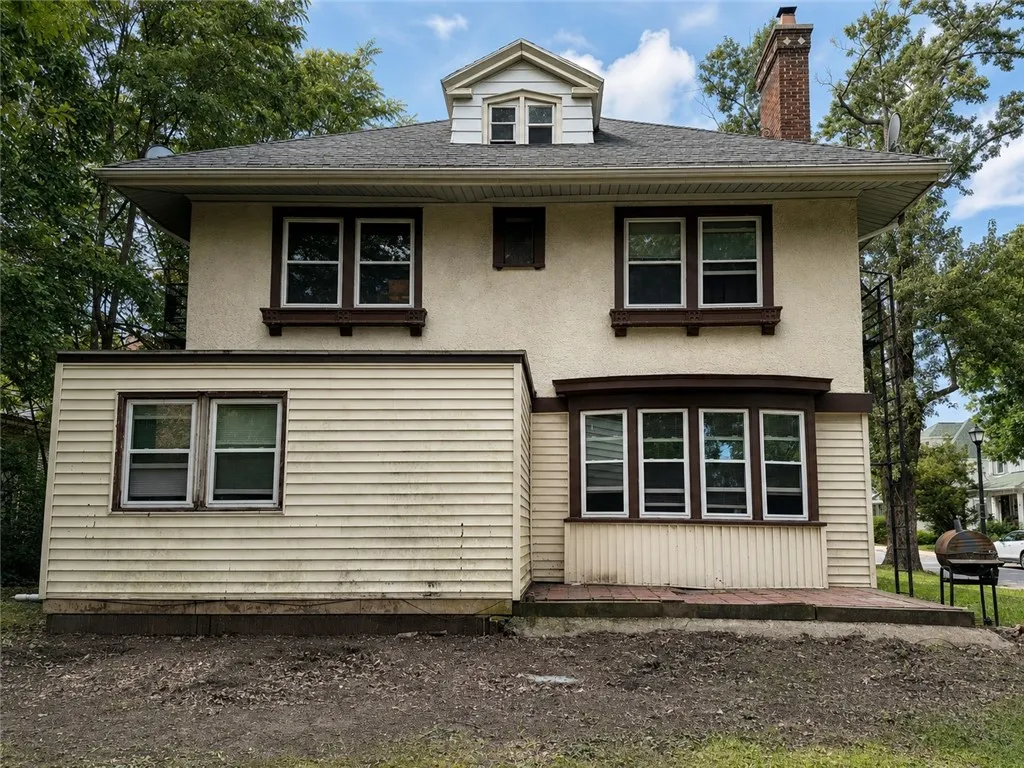 147 Parkdale Terrace, Rochester, New York 14615, Rochester, New York 14615, 2 Bedroom Bedrooms, ,Multi Family,For Sale,147 Parkdale Terrace, Rochester, New York 14615,0,R1711015