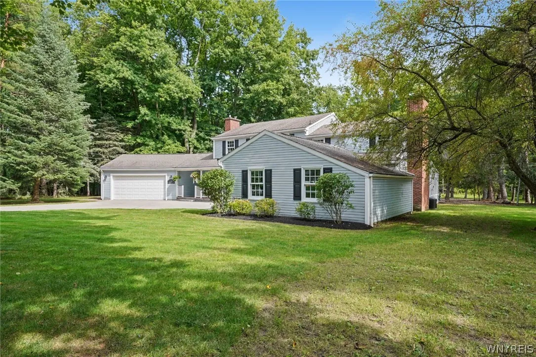 53 Stonehenge Drive, Orchard Park, New York 14127, Orchard Park, New York 14127, 5 Bedroom Bedrooms, 10 Room Rooms,3 BathroomBathrooms,Residential,For Sale,53 Stonehenge Drive, Orchard Park, New York 14127,0,B1714467