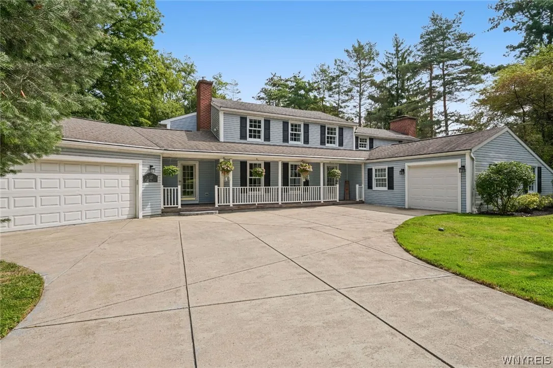 53 Stonehenge Drive, Orchard Park, New York 14127, Orchard Park, New York 14127, 5 Bedroom Bedrooms, 10 Room Rooms,3 BathroomBathrooms,Residential,For Sale,53 Stonehenge Drive, Orchard Park, New York 14127,0,B1714467
