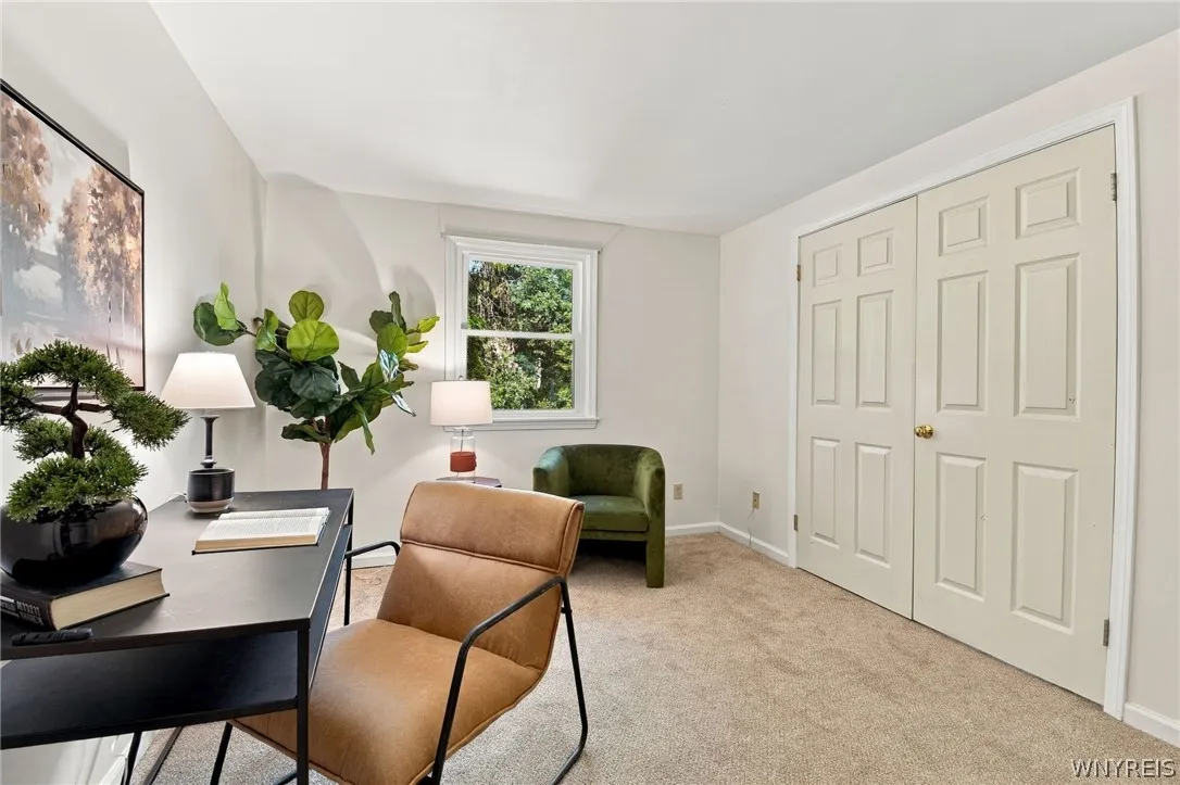 270 Buffalo Road 22, Aurora, New York 14052, Aurora, New York 14052, 2 Bedroom Bedrooms, 6 Room Rooms,2 BathroomBathrooms,Residential,For Sale,270 Buffalo Road 22, Aurora, New York 14052,0,B1714539