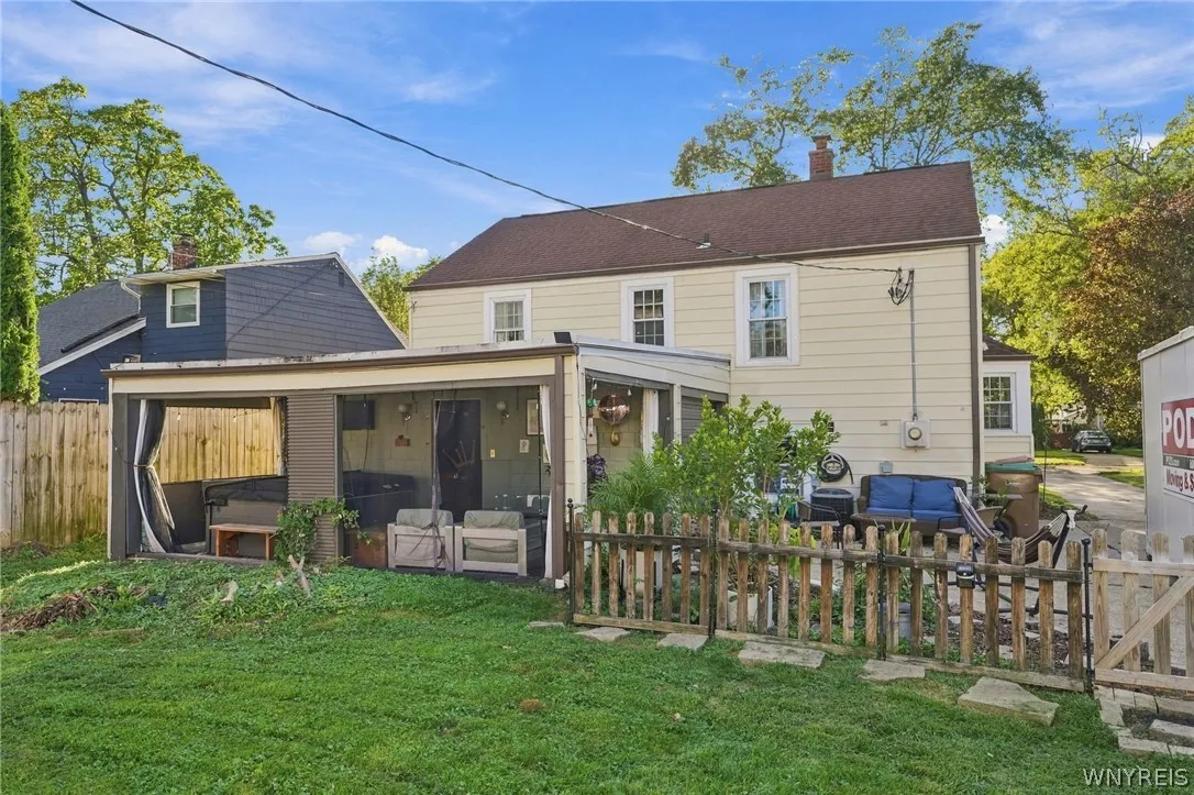 492 Lamarck Drive, Cheektowaga, New York 14225, Cheektowaga, New York 14225, 3 Bedroom Bedrooms, 7 Room Rooms,2 BathroomBathrooms,Residential,For Sale,492 Lamarck Drive, Cheektowaga, New York 14225,0,B1714893