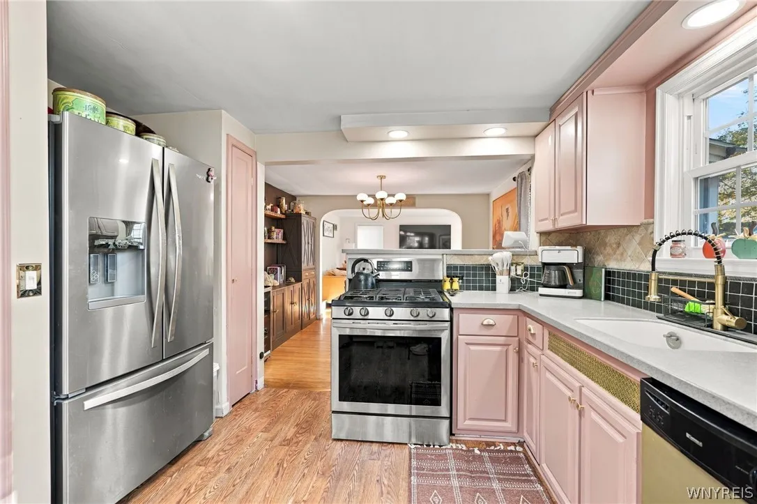 492 Lamarck Drive, Cheektowaga, New York 14225, Cheektowaga, New York 14225, 3 Bedroom Bedrooms, 7 Room Rooms,2 BathroomBathrooms,Residential,For Sale,492 Lamarck Drive, Cheektowaga, New York 14225,0,B1714893