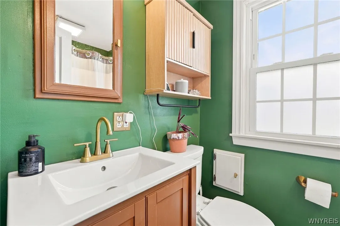 492 Lamarck Drive, Cheektowaga, New York 14225, Cheektowaga, New York 14225, 3 Bedroom Bedrooms, 7 Room Rooms,2 BathroomBathrooms,Residential,For Sale,492 Lamarck Drive, Cheektowaga, New York 14225,0,B1714893