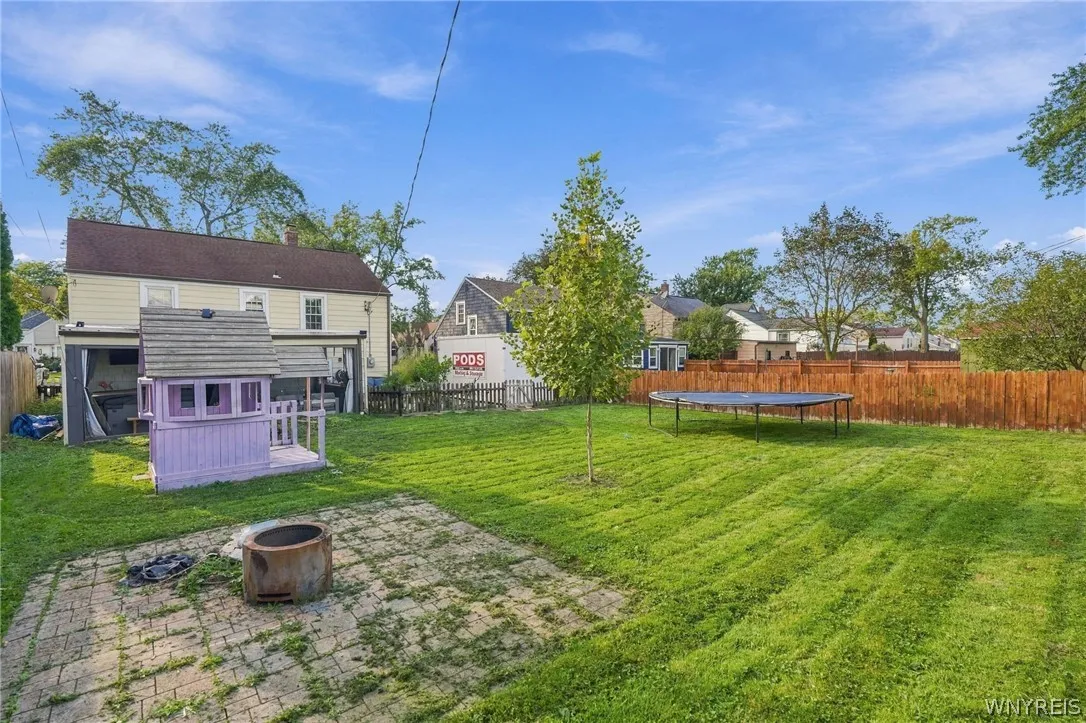 492 Lamarck Drive, Cheektowaga, New York 14225, Cheektowaga, New York 14225, 3 Bedroom Bedrooms, 7 Room Rooms,2 BathroomBathrooms,Residential,For Sale,492 Lamarck Drive, Cheektowaga, New York 14225,0,B1714893