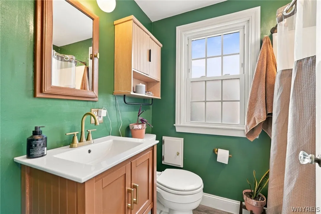 492 Lamarck Drive, Cheektowaga, New York 14225, Cheektowaga, New York 14225, 3 Bedroom Bedrooms, 7 Room Rooms,2 BathroomBathrooms,Residential,For Sale,492 Lamarck Drive, Cheektowaga, New York 14225,0,B1714893