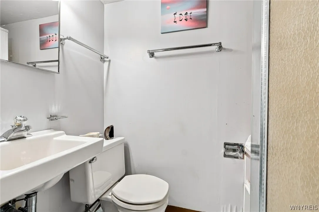 492 Lamarck Drive, Cheektowaga, New York 14225, Cheektowaga, New York 14225, 3 Bedroom Bedrooms, 7 Room Rooms,2 BathroomBathrooms,Residential,For Sale,492 Lamarck Drive, Cheektowaga, New York 14225,0,B1714893