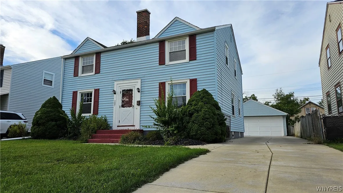 107 Fowler Avenue Left, Tonawanda, New York 14217, Tonawanda, New York 14217, 2 Bedroom Bedrooms, 5 Room Rooms,1 BathroomBathrooms,Residential Lease,For Rent,107 Fowler Avenue Left, Tonawanda, New York 14217,0,B1714818