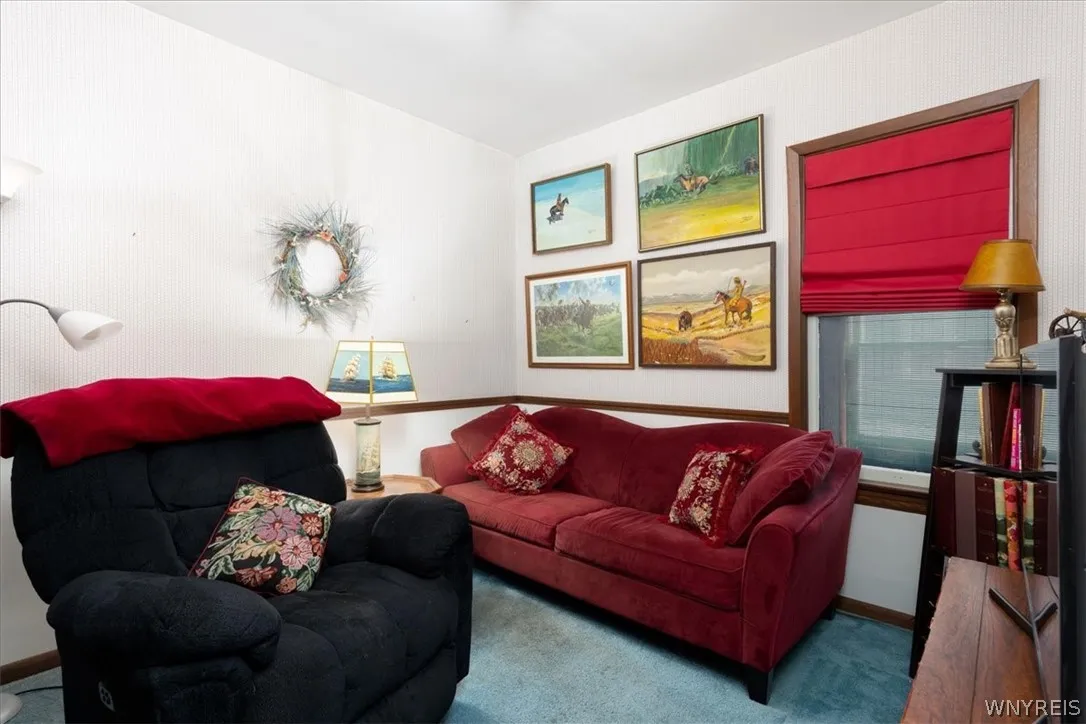 105 Wallace Avenue, Buffalo, New York 14214, Buffalo, New York 14214, 6 Bedroom Bedrooms, ,2 BathroomBathrooms,Residential,For Sale,105 Wallace Avenue, Buffalo, New York 14214,0,B1713683